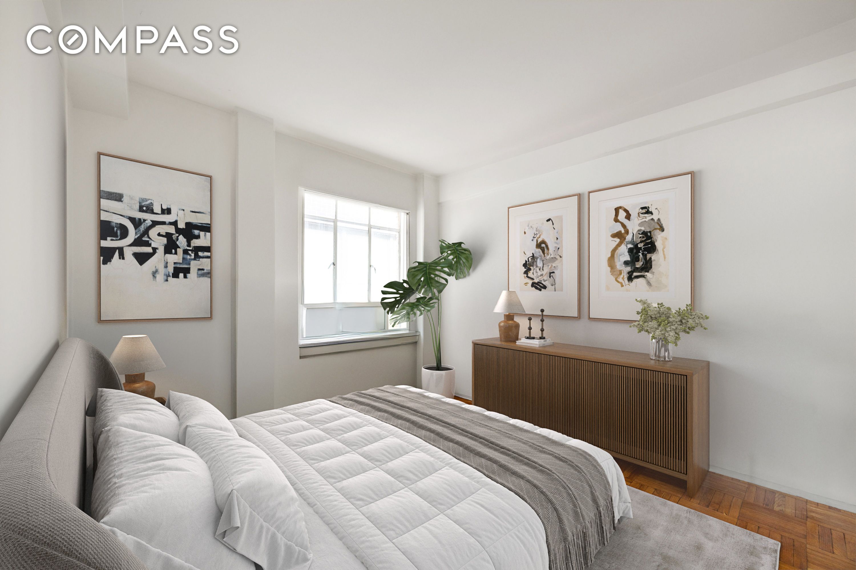 #7 photo, 45 W 54th Street, Midtown , NY 10019