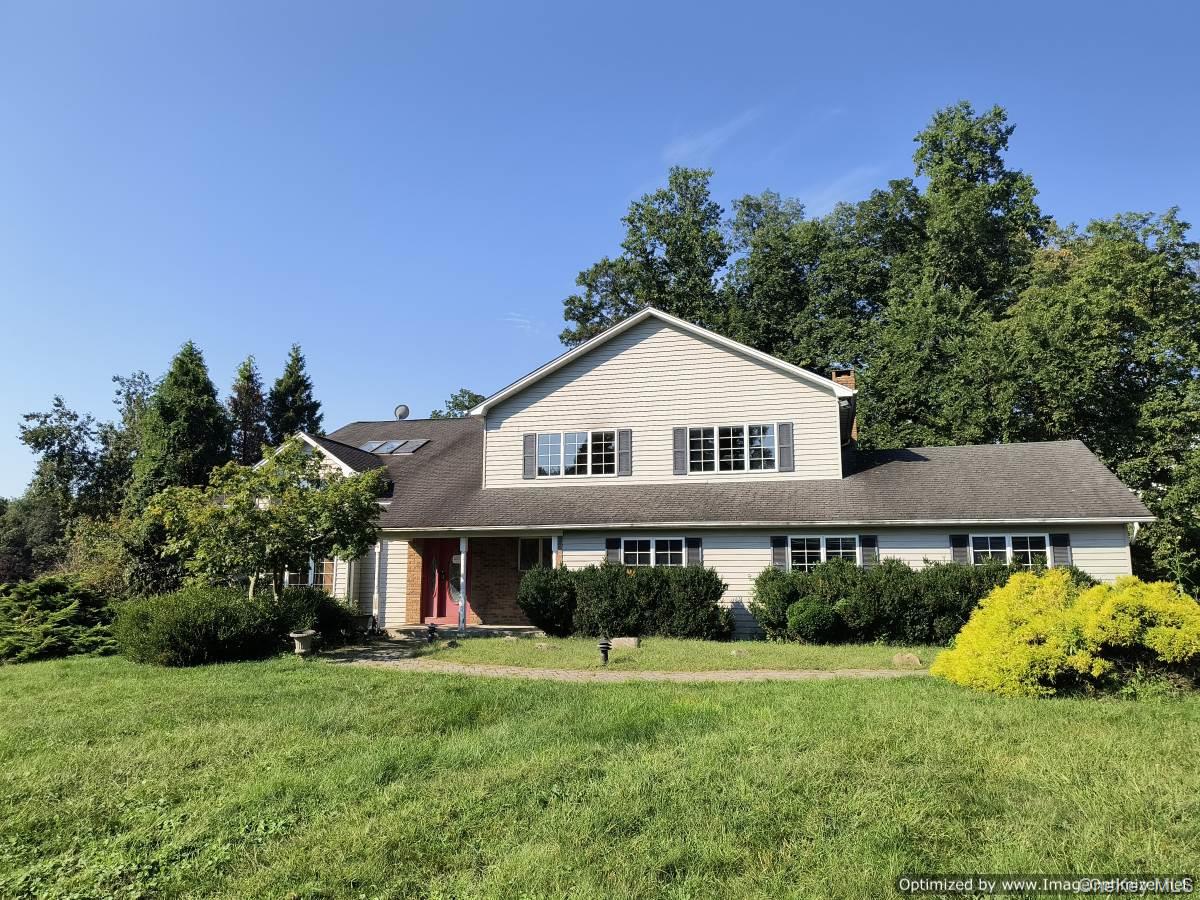 #8 photo, 3 Lenni Lenape Court, Stony Point , NY 10980