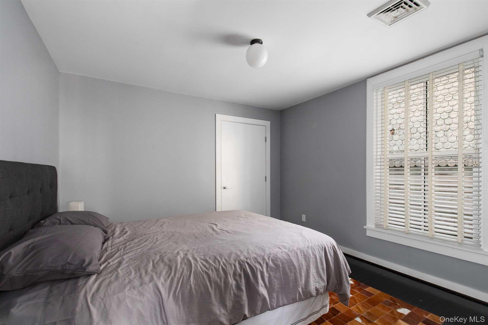 #13 photo, 44 MAIN ST Street, 뉴욕주 Millerton , NY 12546