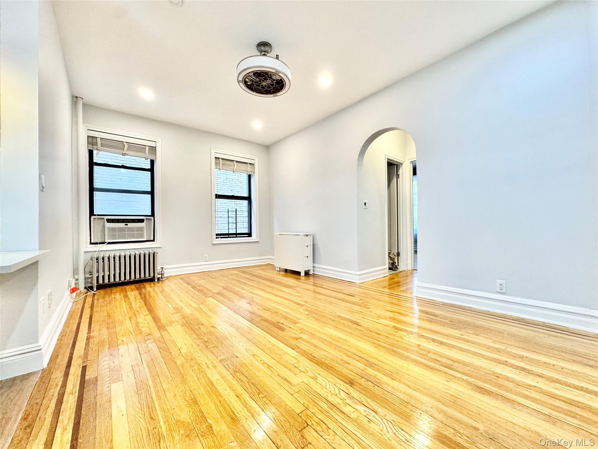 #1 photo, 225 Bennett Avenue, New York (Manhattan) , NY 10040