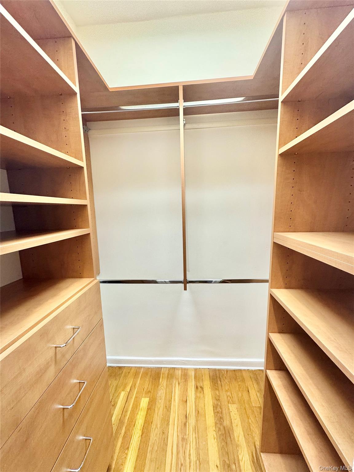 #6 photo, 225 Bennett Avenue, New York (Manhattan) , NY 10040