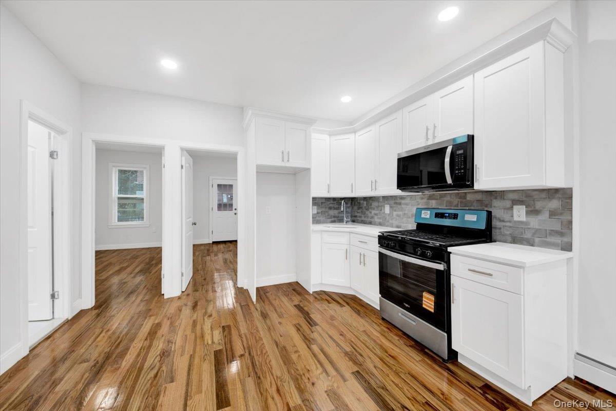 #12 photo, 2886 Randall Avenue, Bronx , NY 10465