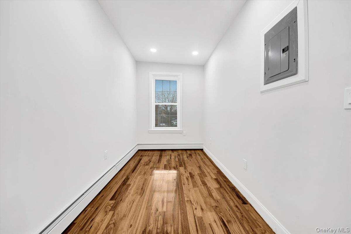 #20 photo, 2886 Randall Avenue, Bronx , NY 10465