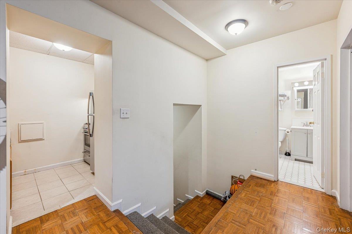 #12 photo, 1250 North Avenue, New Rochelle , NY 10804