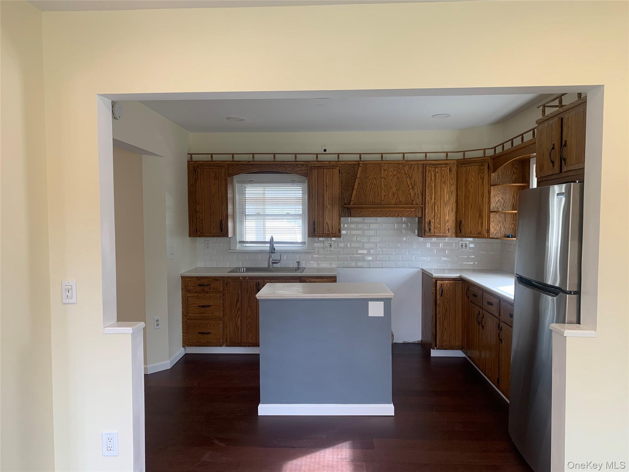 #7 photo, 711 N Division Street, Peekskill , NY 10566