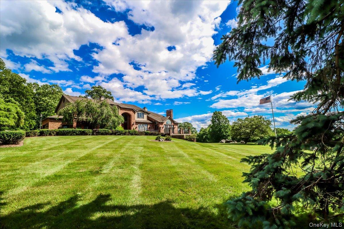 #1 photo, 16 Reynwood Drive, Brewster , NY 10509