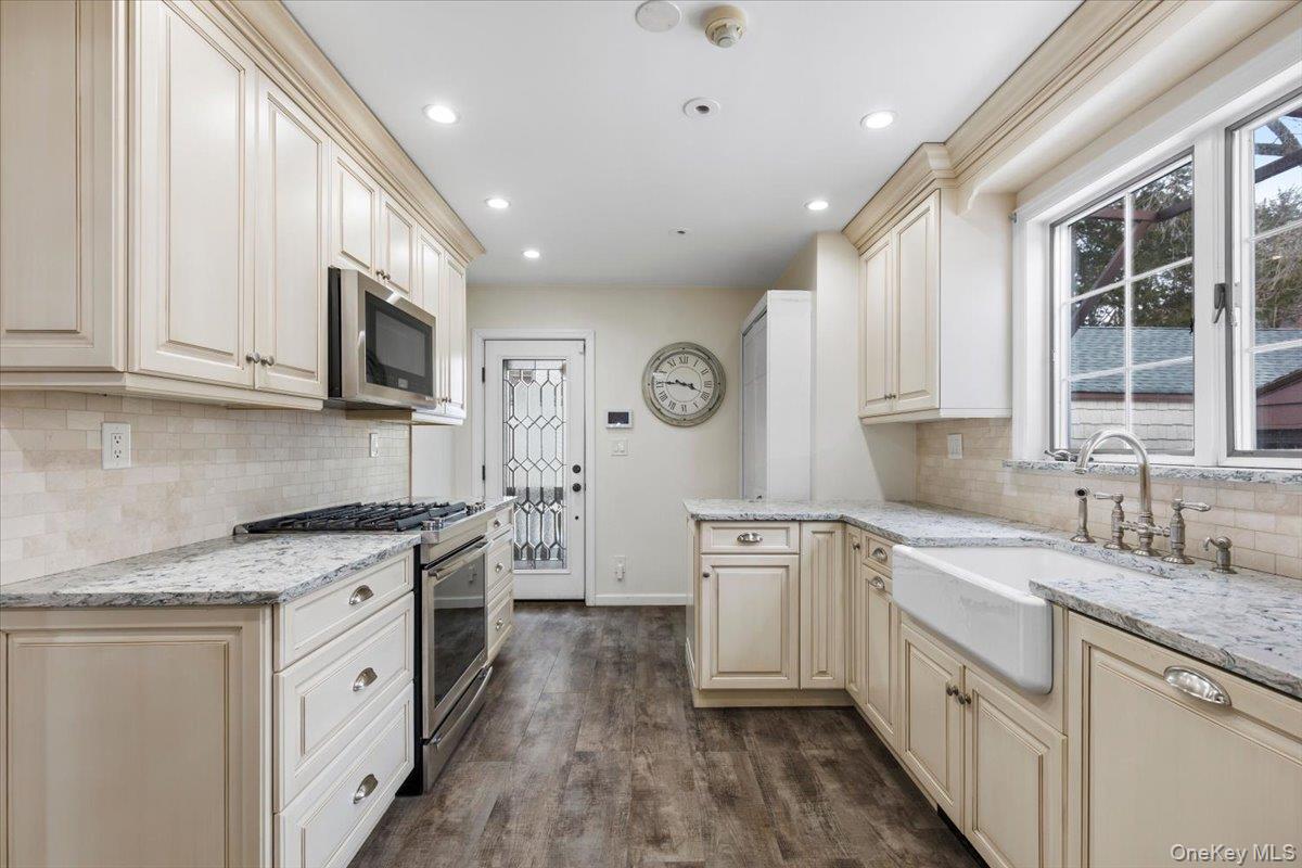 #16 photo, 212 Manhattan Avenue, Tuckahoe , NY 10707