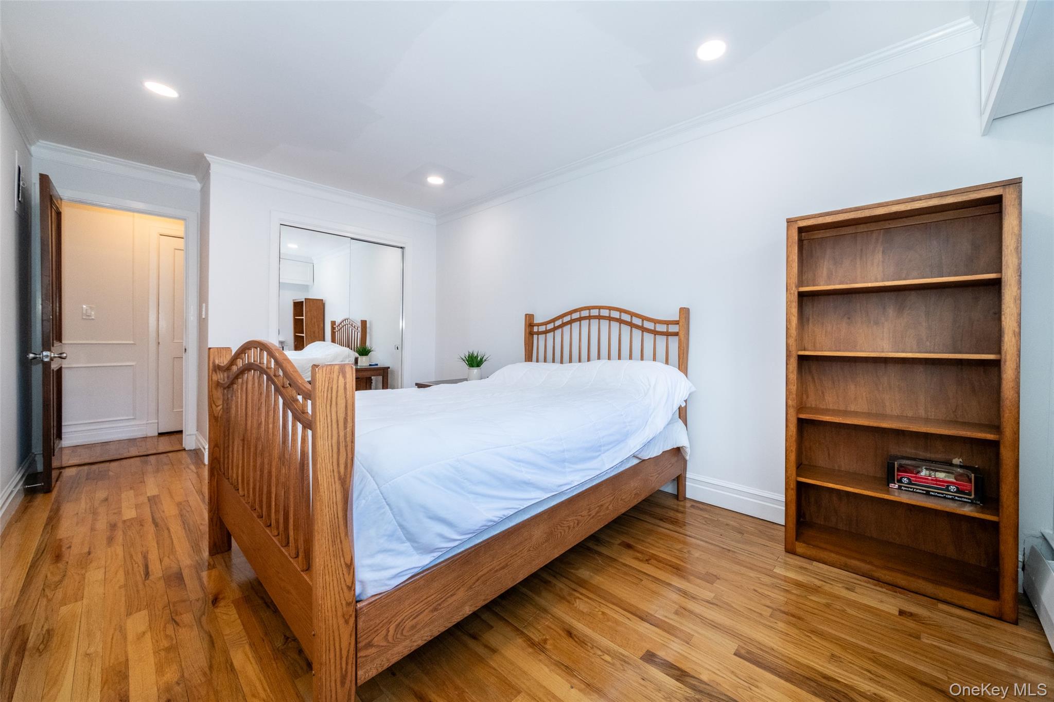 #9 photo, 2221 Palmer Avenue, New Rochelle , NY 10801