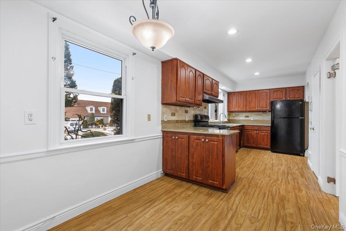 #12 photo, 55 Del Rey Drive, Mount Vernon , NY 10552