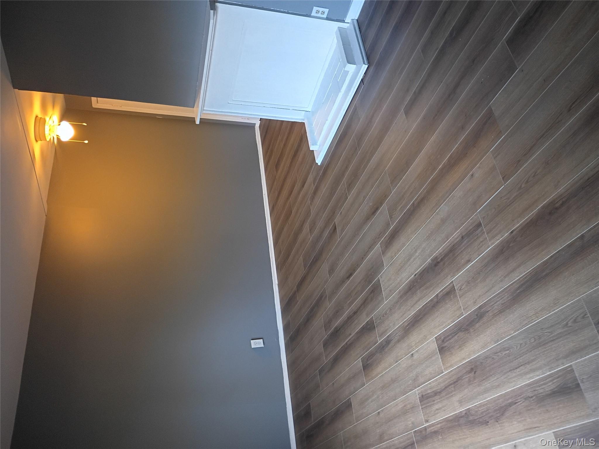 #6 photo, 56 Wooded Court, Саффолк ‖ Calverton , NY 11933