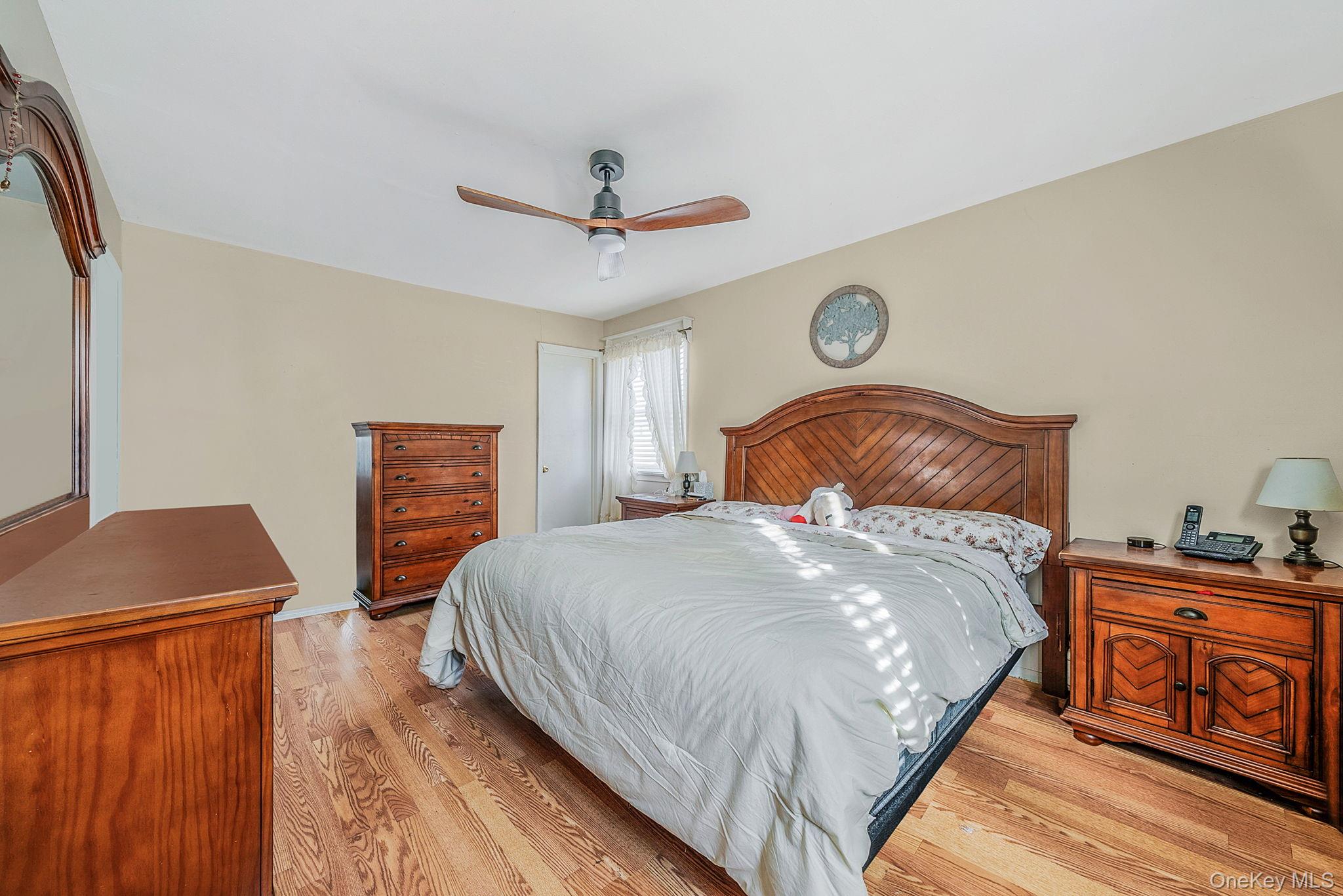 #8 photo, 510 Albern Avenue, Oceanside , NY 11572