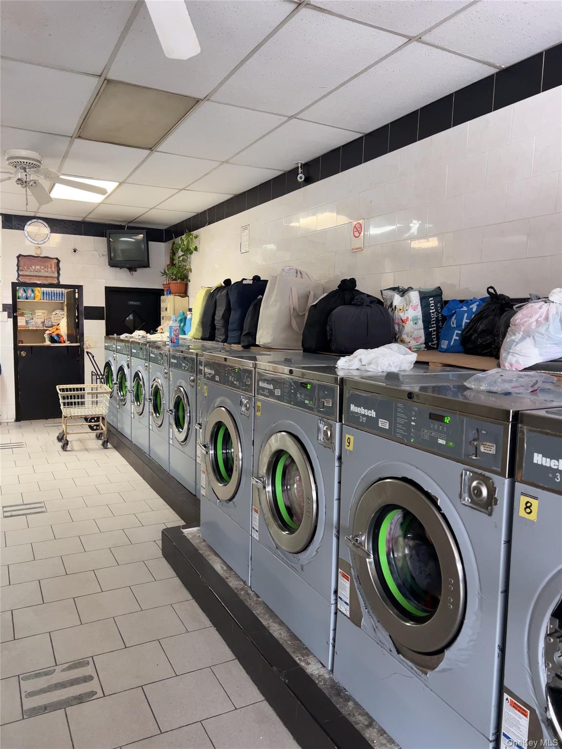 #5 photo, 3201 Junction Boulevard, كوينز East Elmhurst , NY 11369