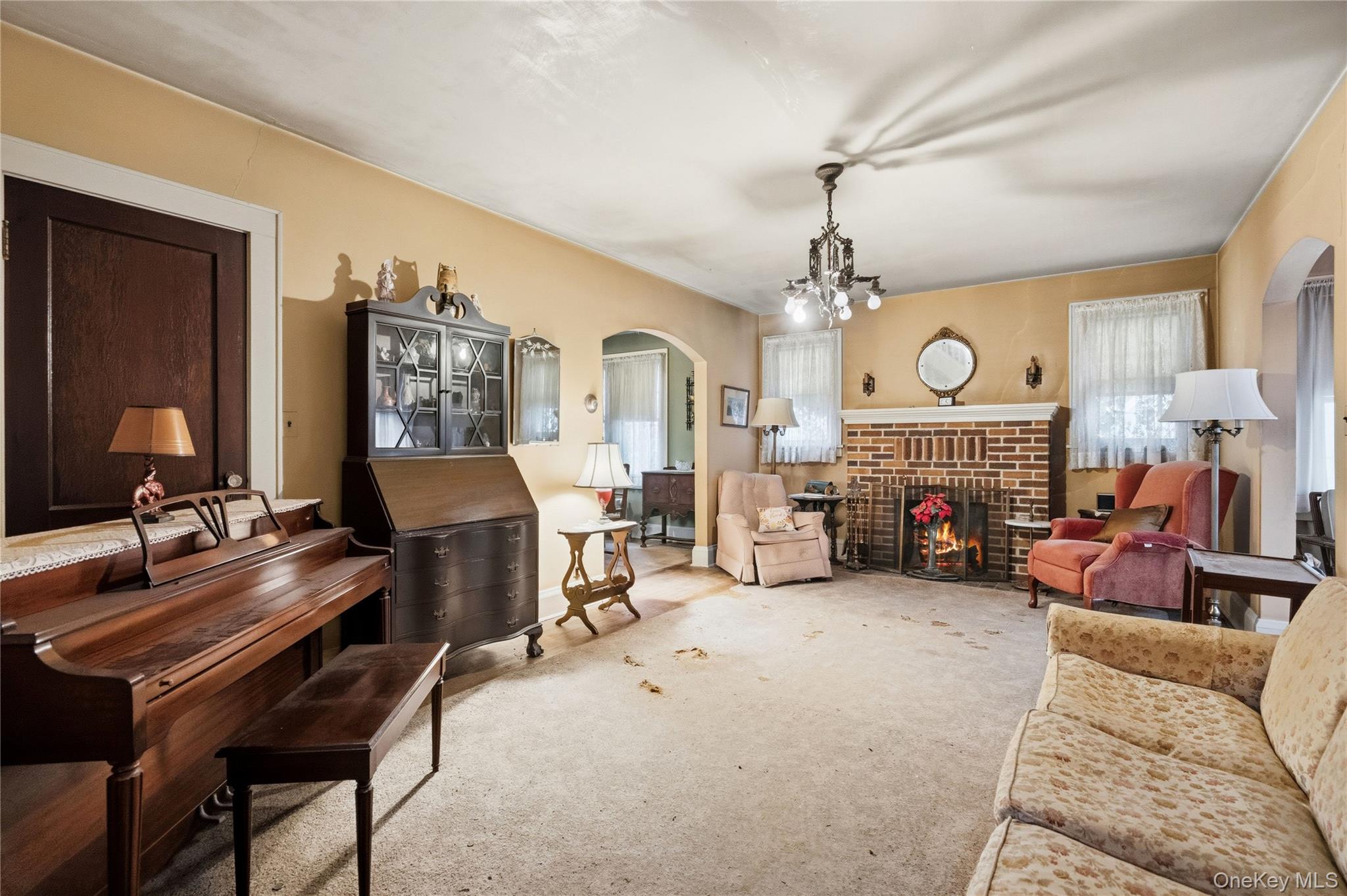 #5 photo, 114 Buckingham Place, מחוז נסאו Lynbrook , NY 11563