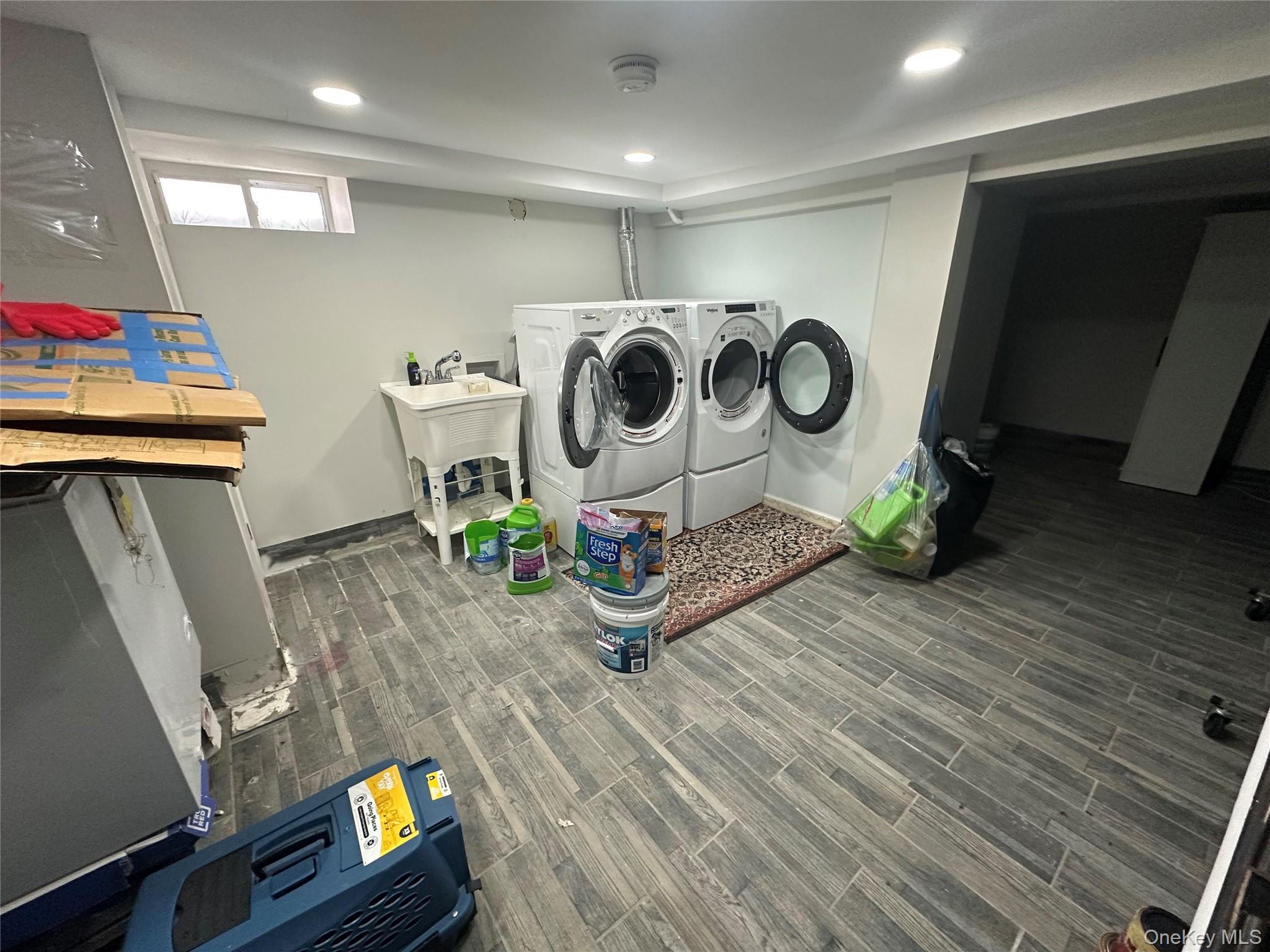 #13 photo, 80 E 19th Street, Huntington Station , NY 11746