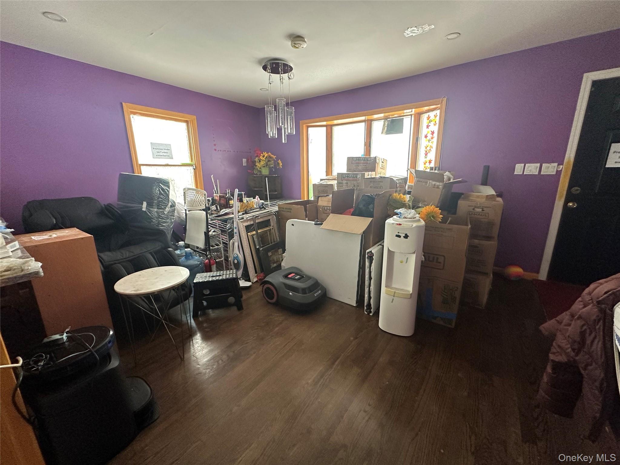 #5 photo, 80 E 19th Street, Huntington Station , NY 11746