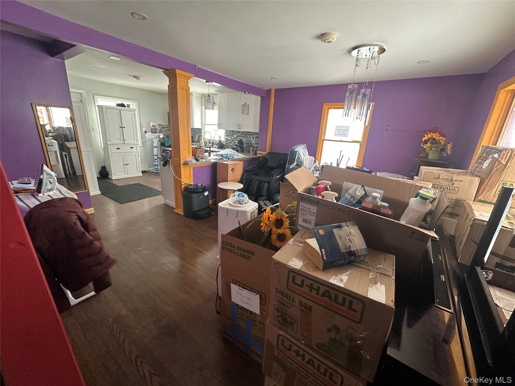 #6 photo, 80 E 19th Street, Huntington Station , NY 11746