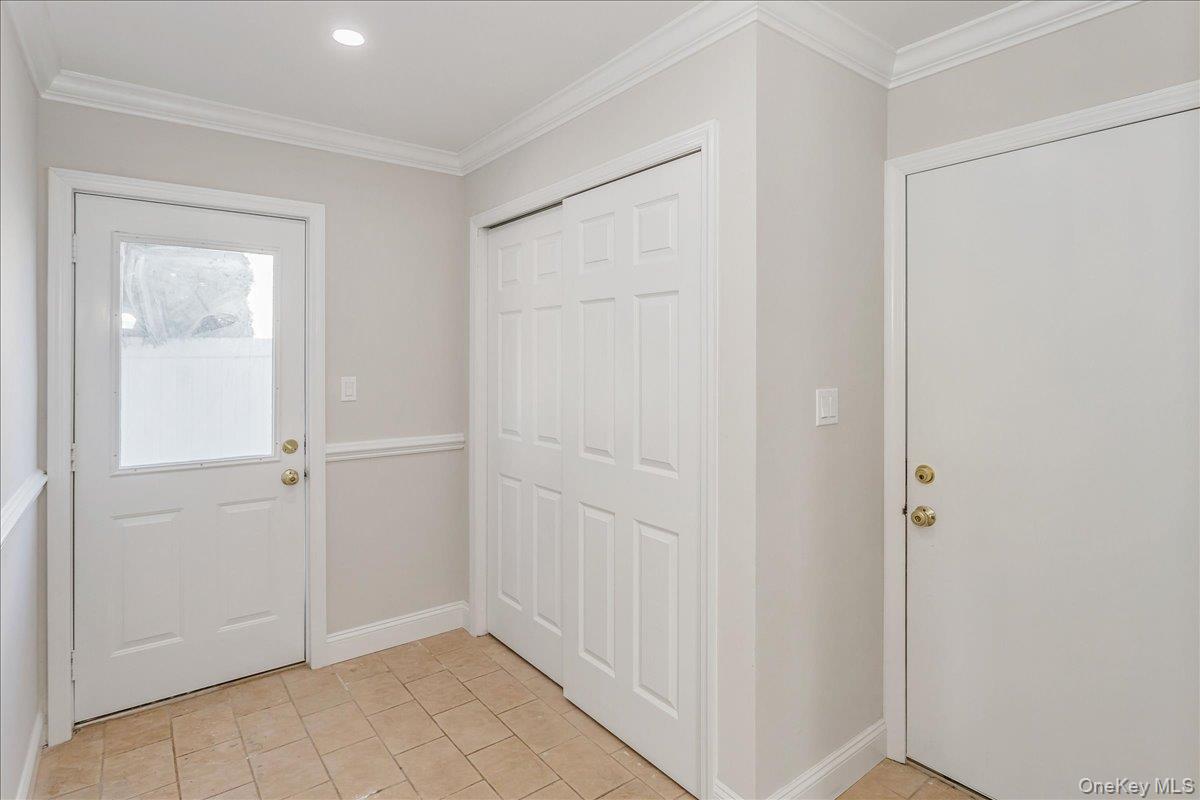 #15 photo, 20 Shirley Court, Commack , NY 11725