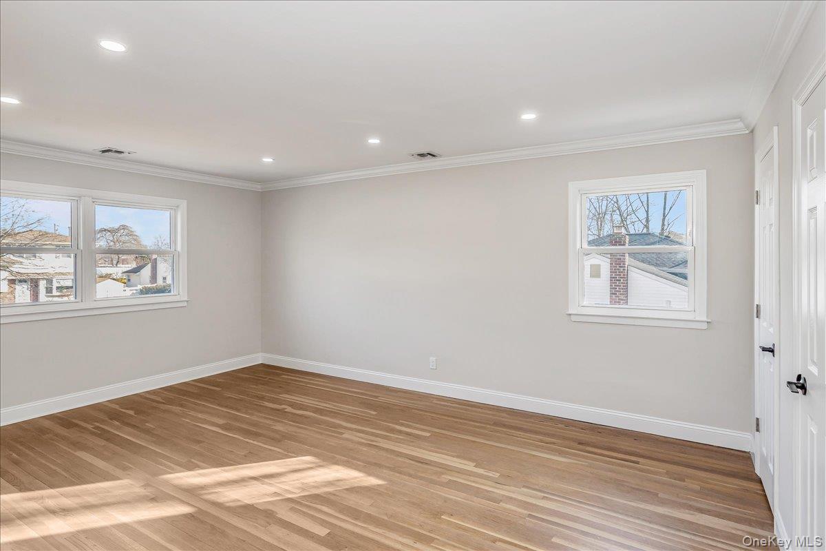 #17 photo, 20 Shirley Court, Commack , NY 11725