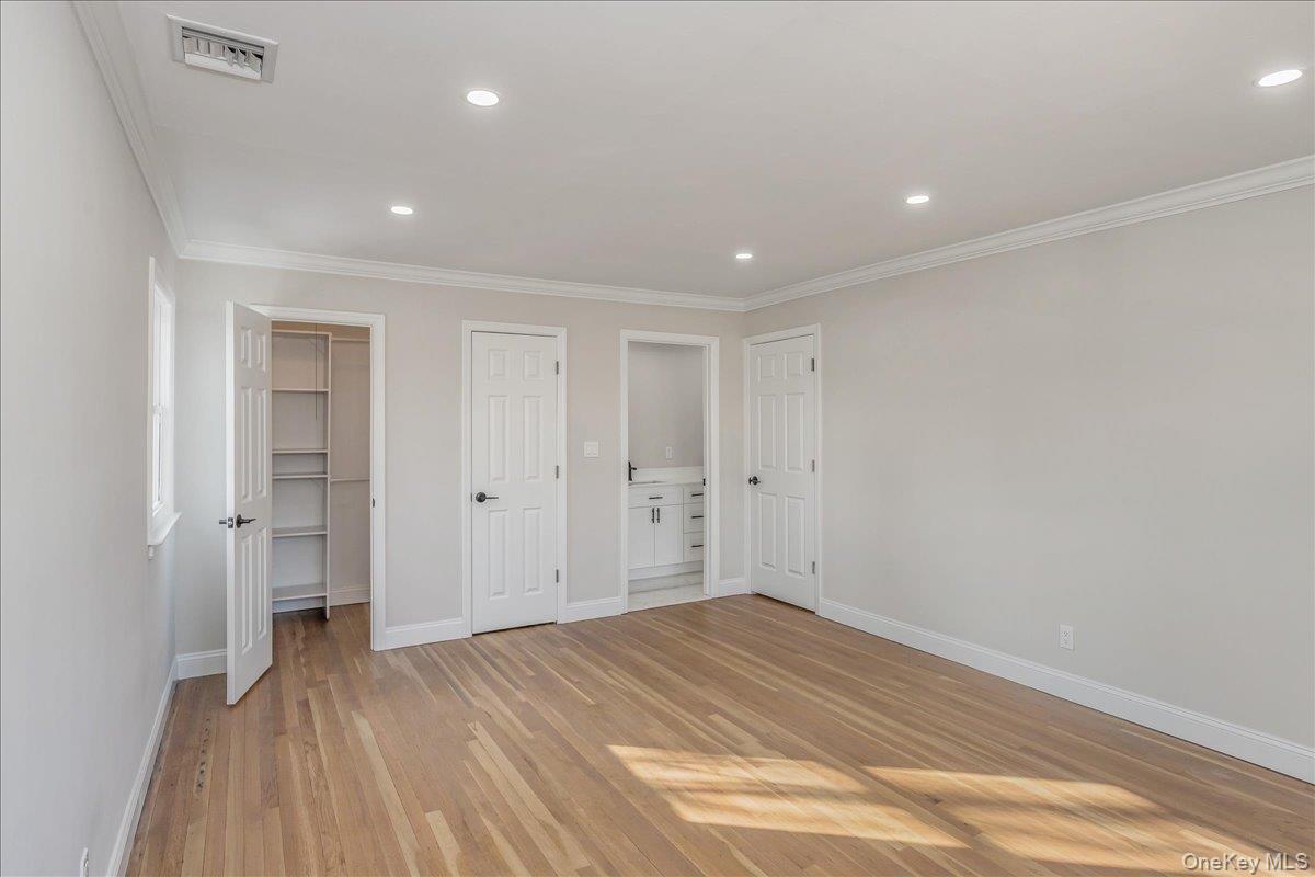 #18 photo, 20 Shirley Court, Commack , NY 11725