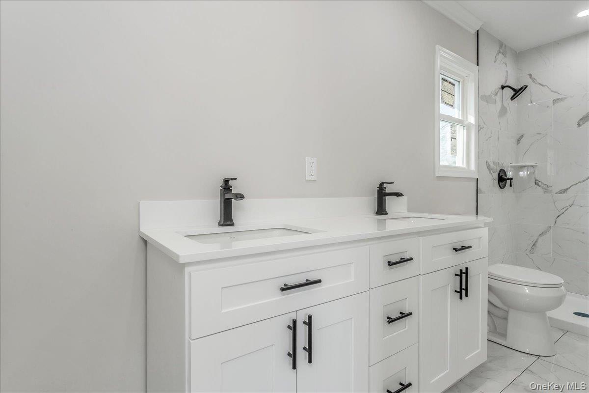 #19 photo, 20 Shirley Court, Commack , NY 11725