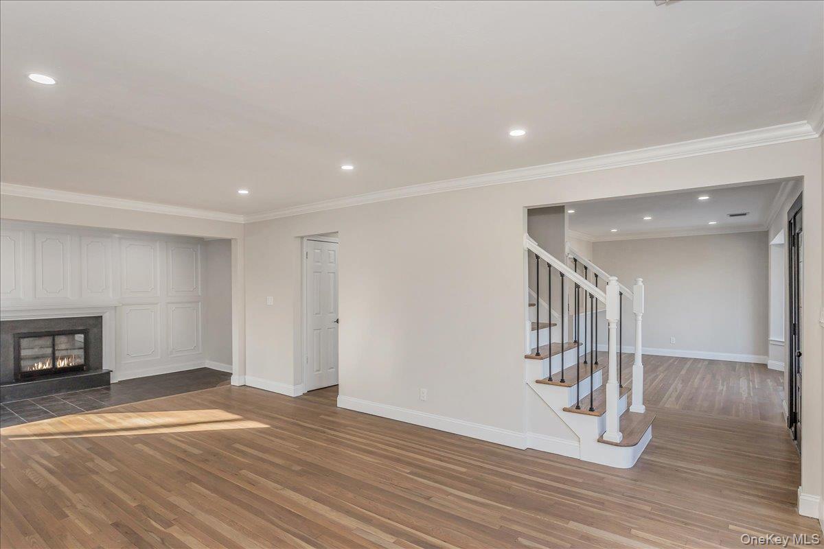 #6 photo, 20 Shirley Court, Commack , NY 11725