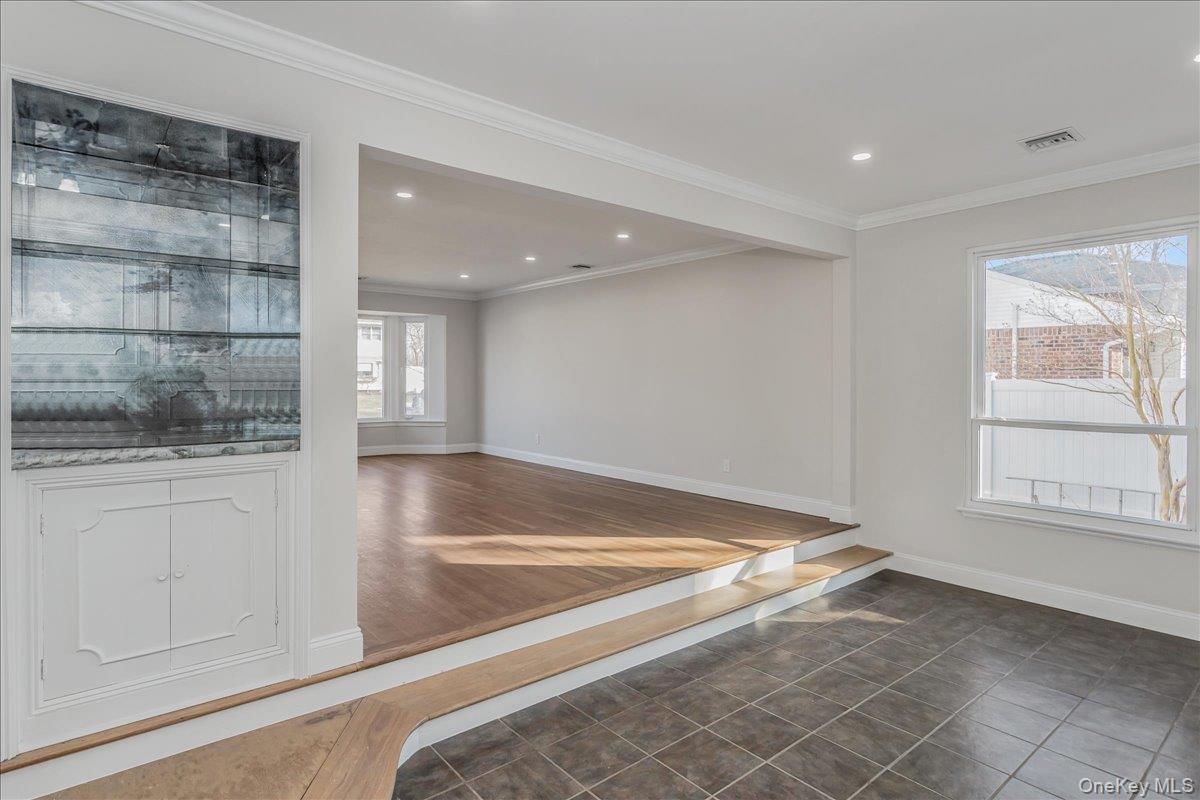 #9 photo, 20 Shirley Court, Commack , NY 11725