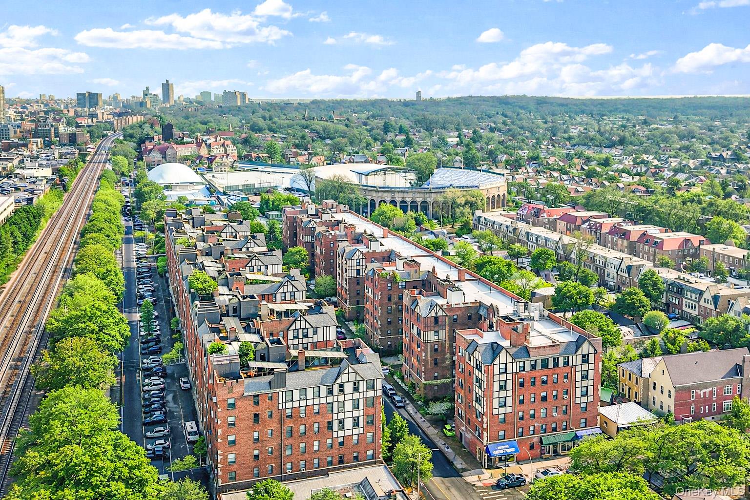 #15 photo, 68-30 Burns Street, Forest Hills , NY 11375