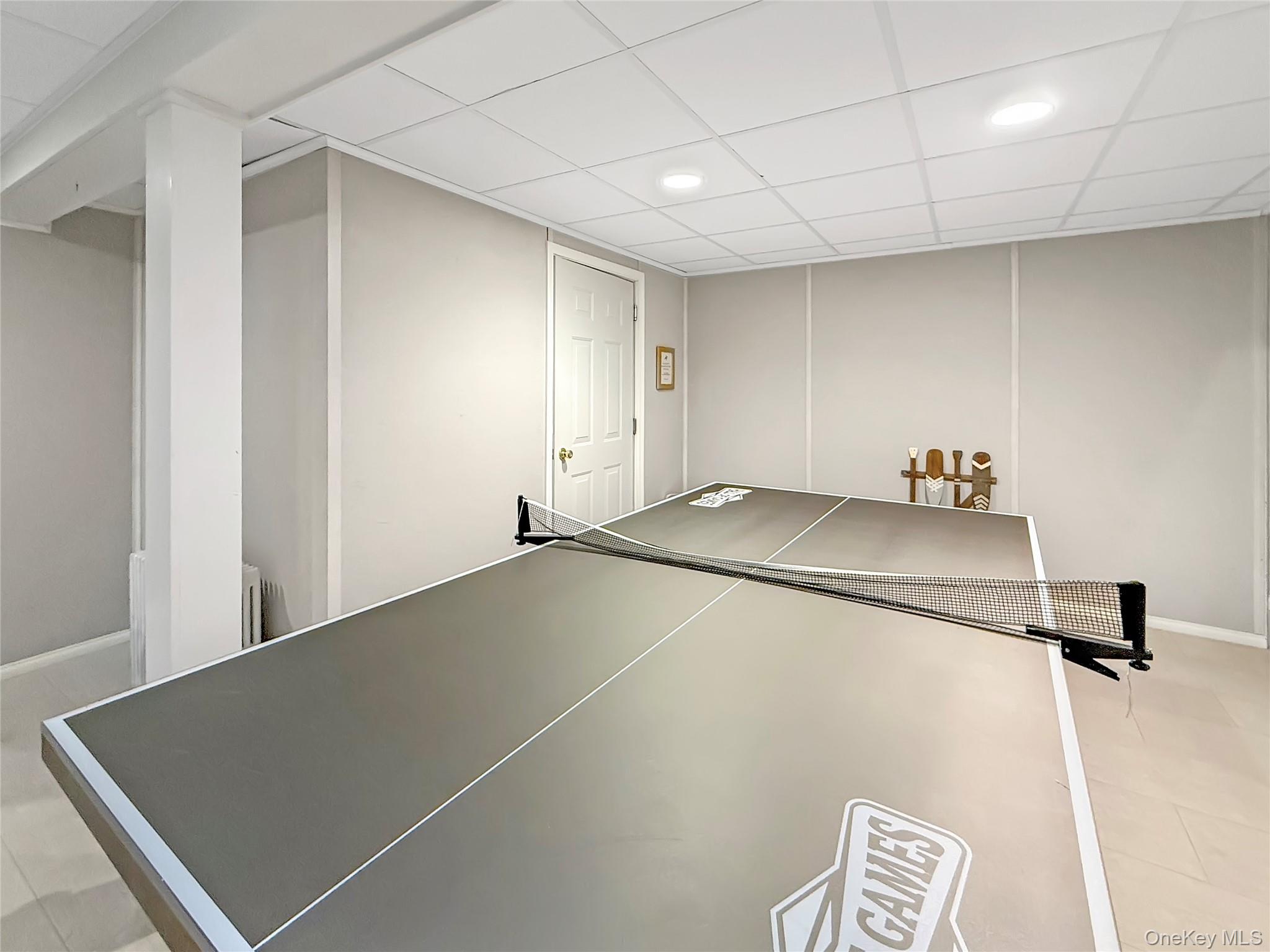 #15 photo, 31 Highland Road, Southampton , NY 11968