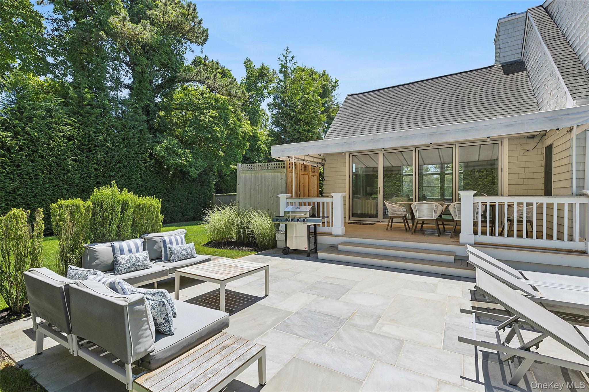 #18 photo, 31 Highland Road, Southampton , NY 11968