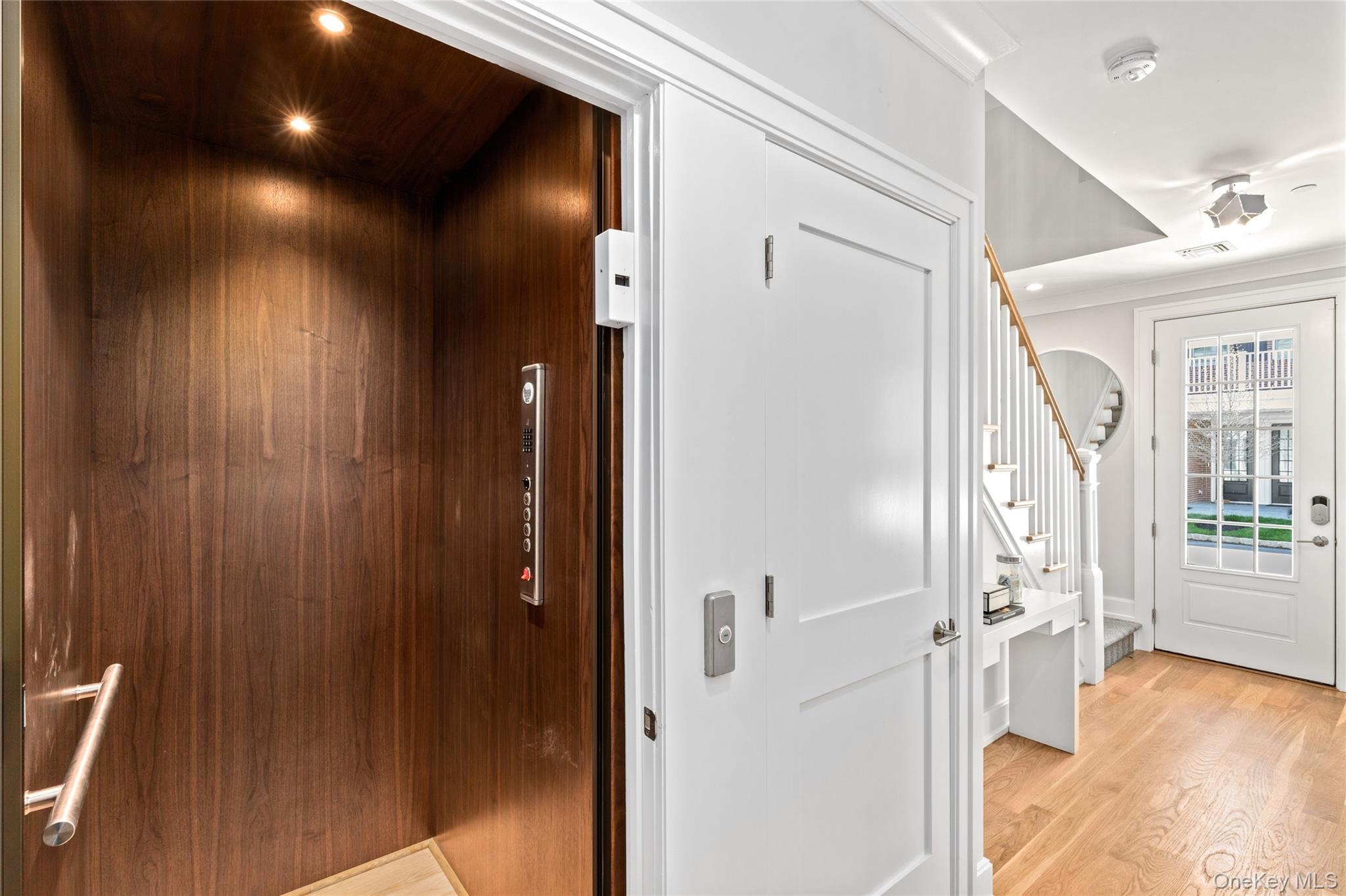 #5 photo, 906 Mill Creek North, Roslyn , NY 11576