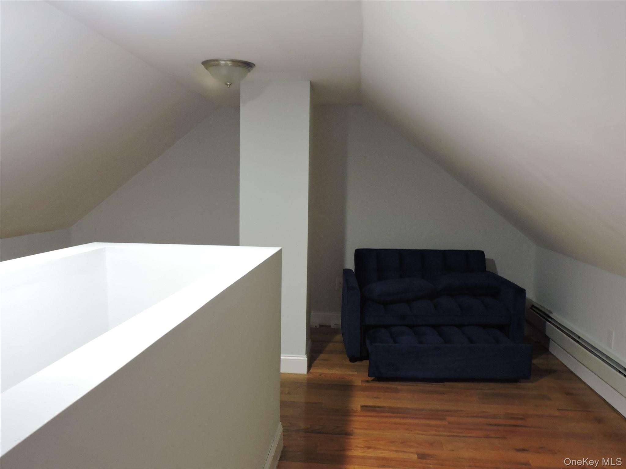 #17 photo, 194-00 112th Road, Saint Albans , NY 11412