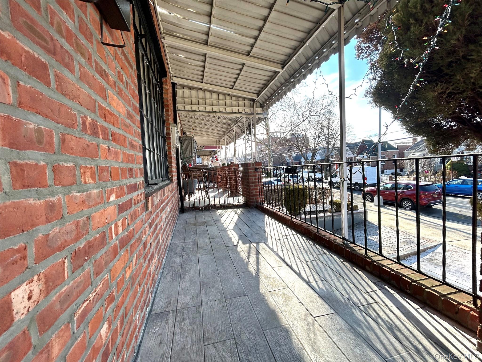 #5 photo, 30-15 82nd Street, קווינס East Elmhurst , NY 11370