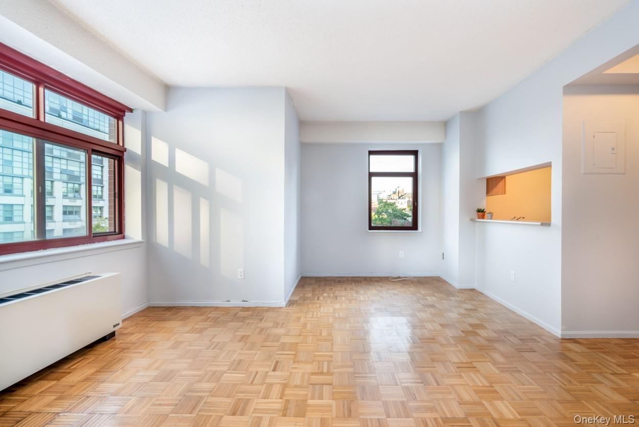 #1 photo, 4-74 48th Avenue, كوينز Long Island City , NY 11109