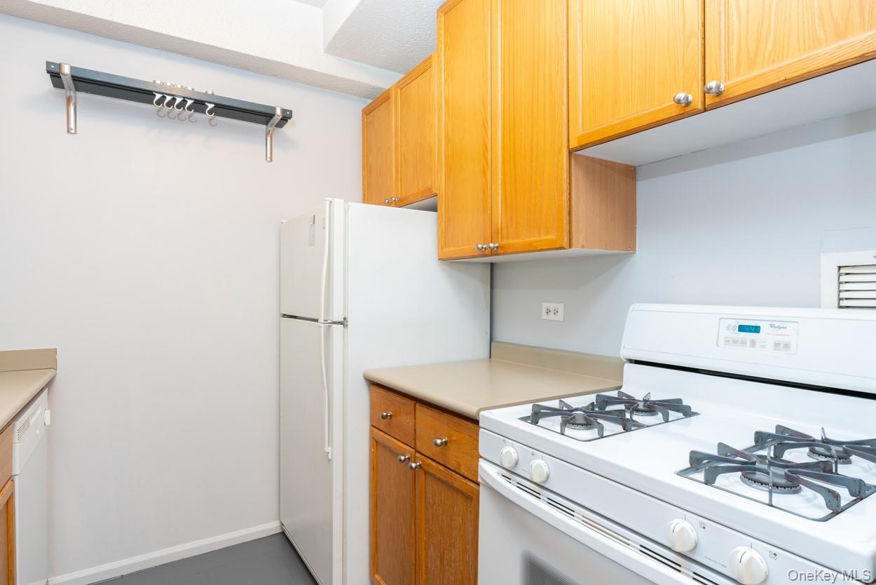 #9 photo, 4-74 48th Avenue, كوينز Long Island City , NY 11109