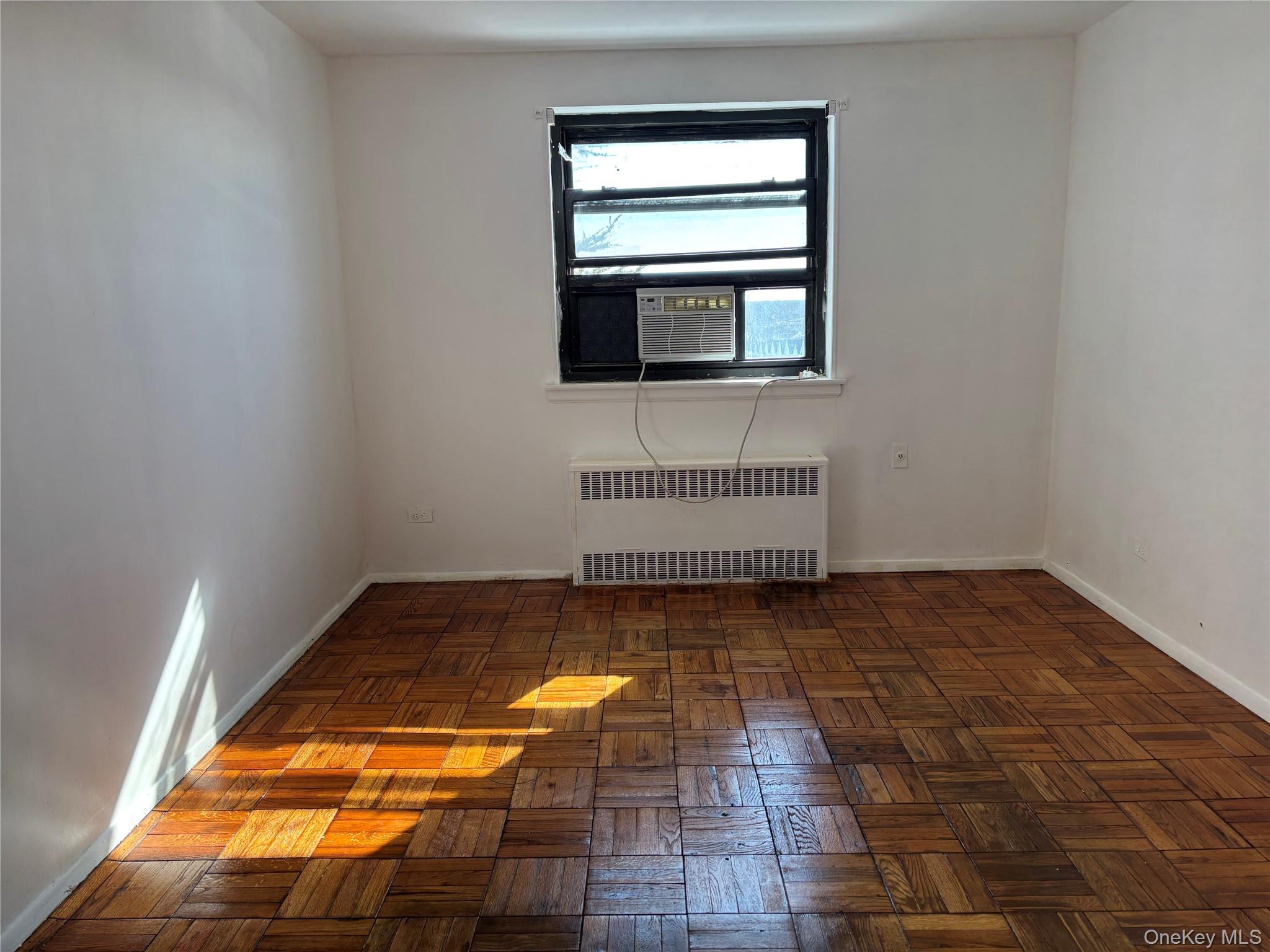 #20 photo, 202-35 Foothill  Ave #21 Foothill Ave, Hollis , NY 11423