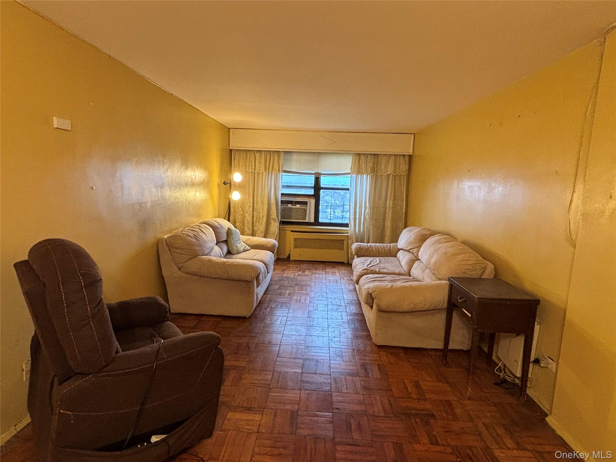 #6 photo, 202-35 Foothill  Ave #21 Foothill Ave, Hollis , NY 11423