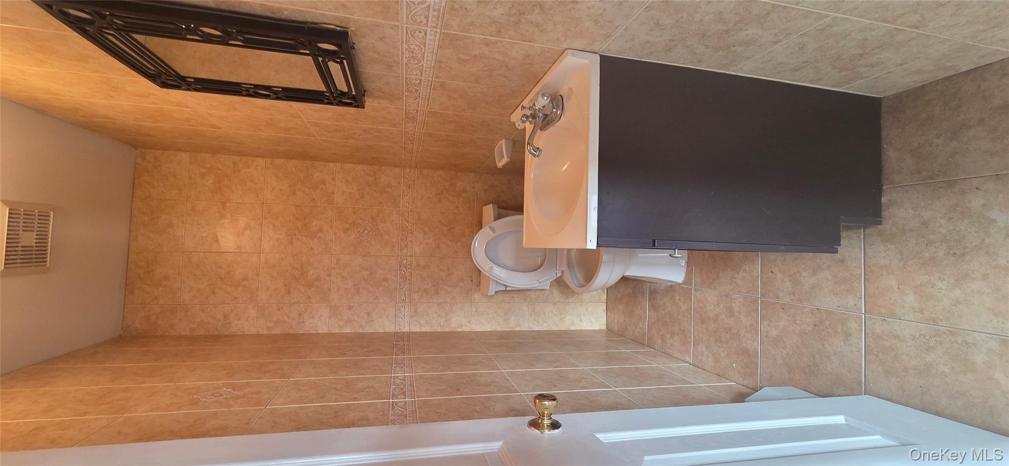 #3 photo, 1561 E 94th Street, Brooklyn , NY 11236