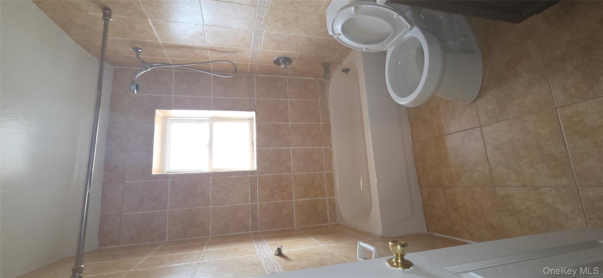 #5 photo, 1561 E 94th Street, Brooklyn , NY 11236