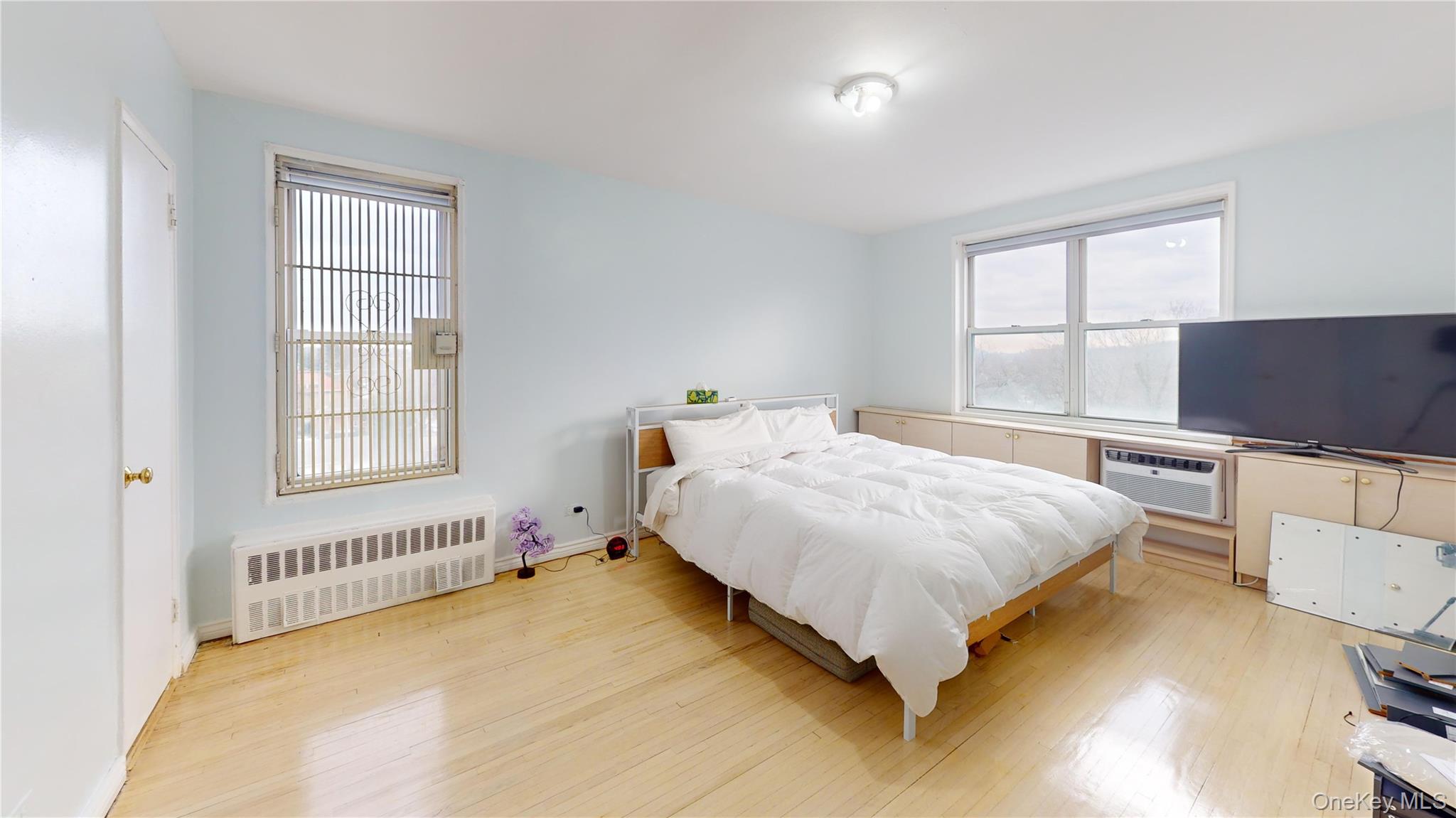 #7 photo, 6300 Riverdale Avenue, Бронкс ‖ Bronx , NY 10471