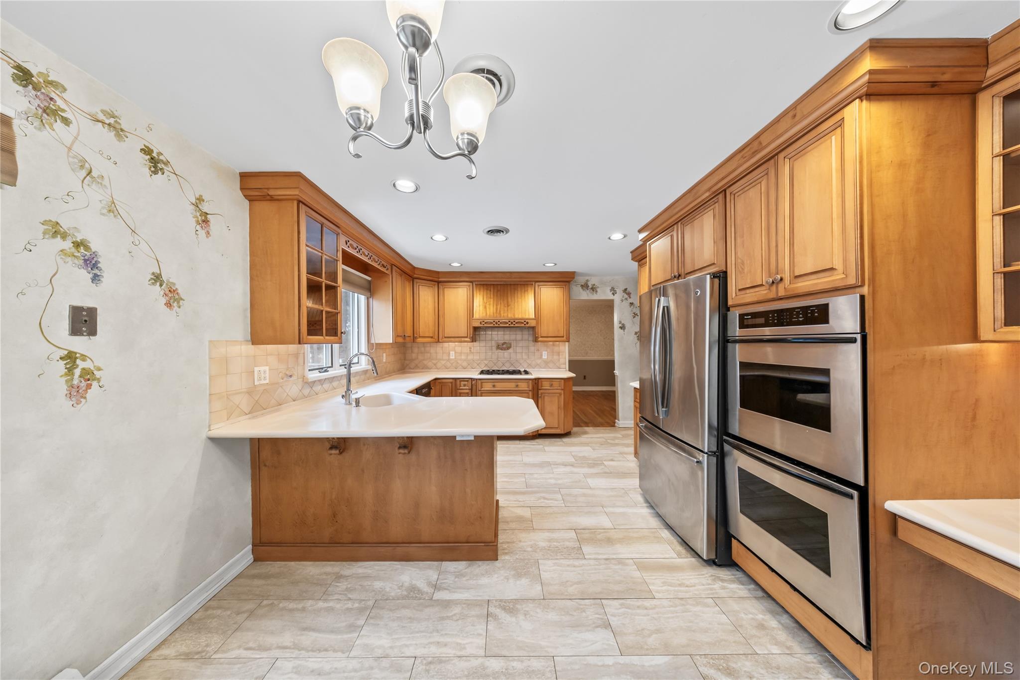 #11 photo, 12 Bell Court, Airmont , NY 10901