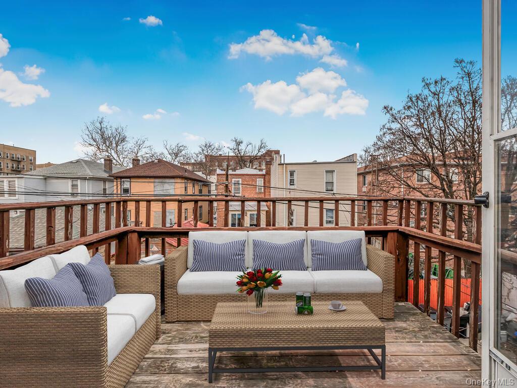 #20 photo, 2215 Bruckner Boulevard, Bronx , NY 10472