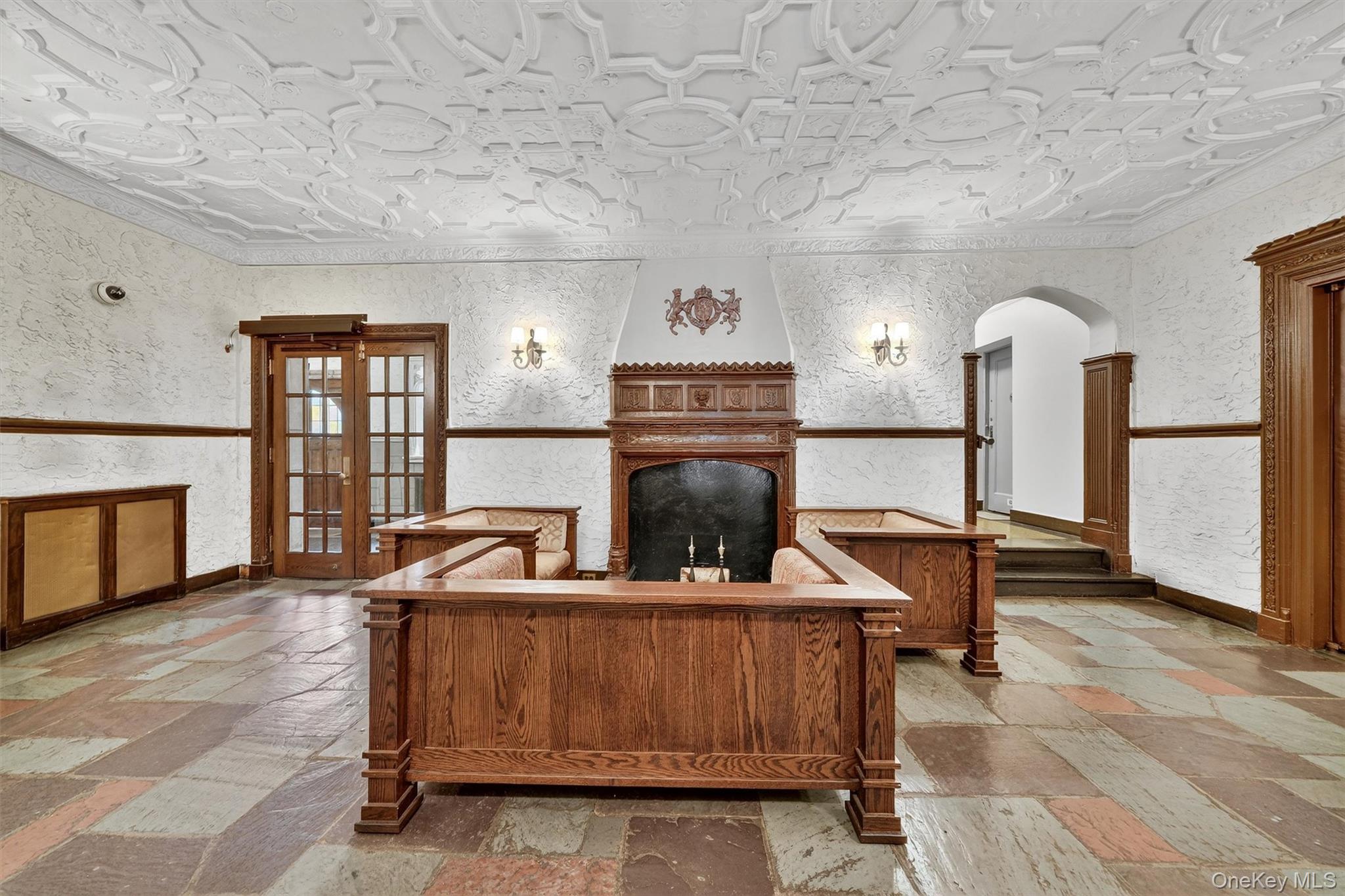 #3 photo, 2 Westchester Avenue, White Plains , NY 10601