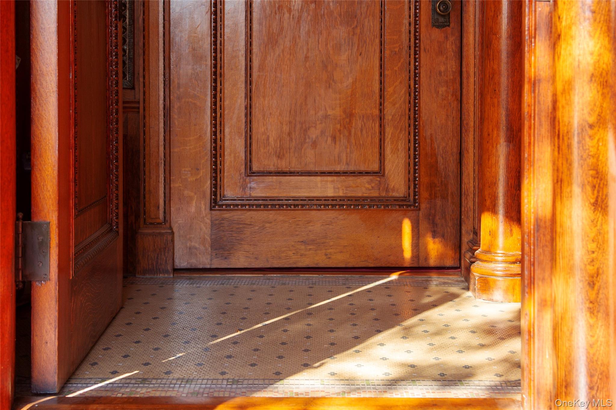 #9 photo, 77 W Chestnut Street, Kingston , NY 12401