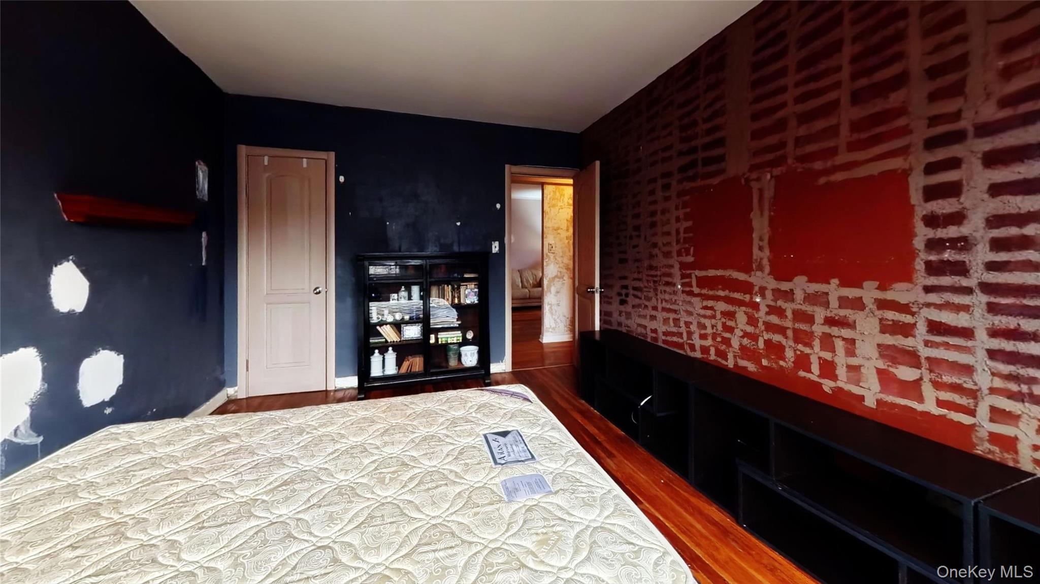 #13 photo, 64-35 Yellowstone Boulevard, Forest Hills , NY 11375