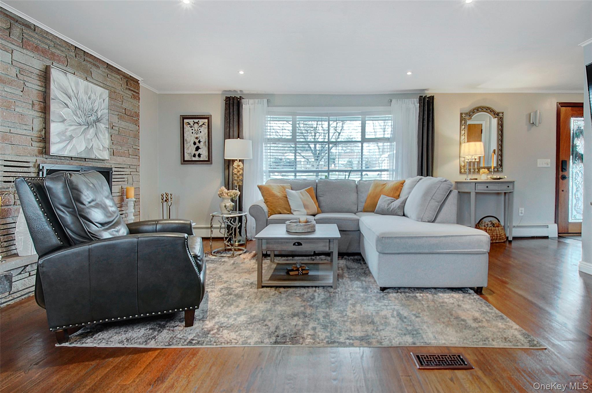 #20 photo, 51 Woodland Avenue, Poughkeepsie , NY 12603