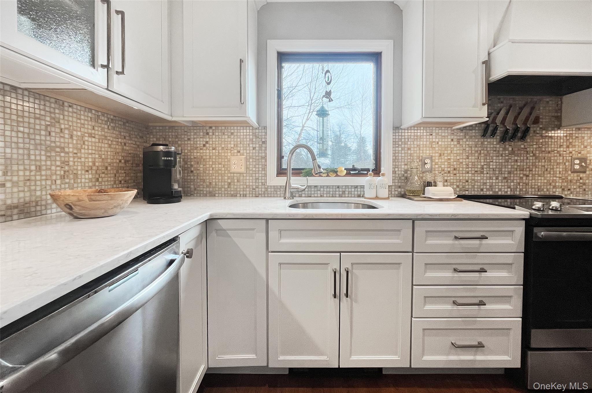 #7 photo, 51 Woodland Avenue, Poughkeepsie , NY 12603