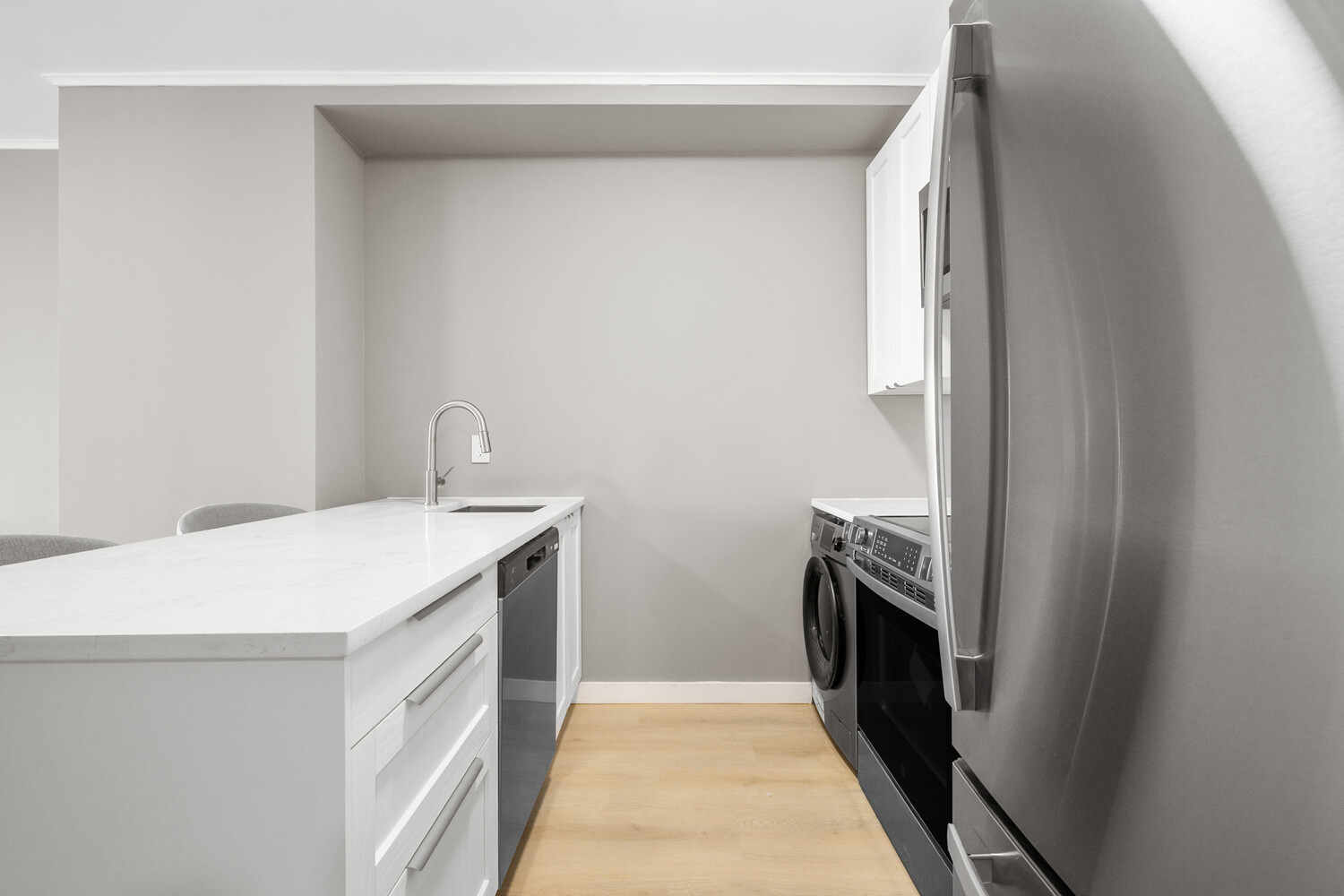 #5 photo, 537 BROOKLYN Avenue, Wingate , NY 11225