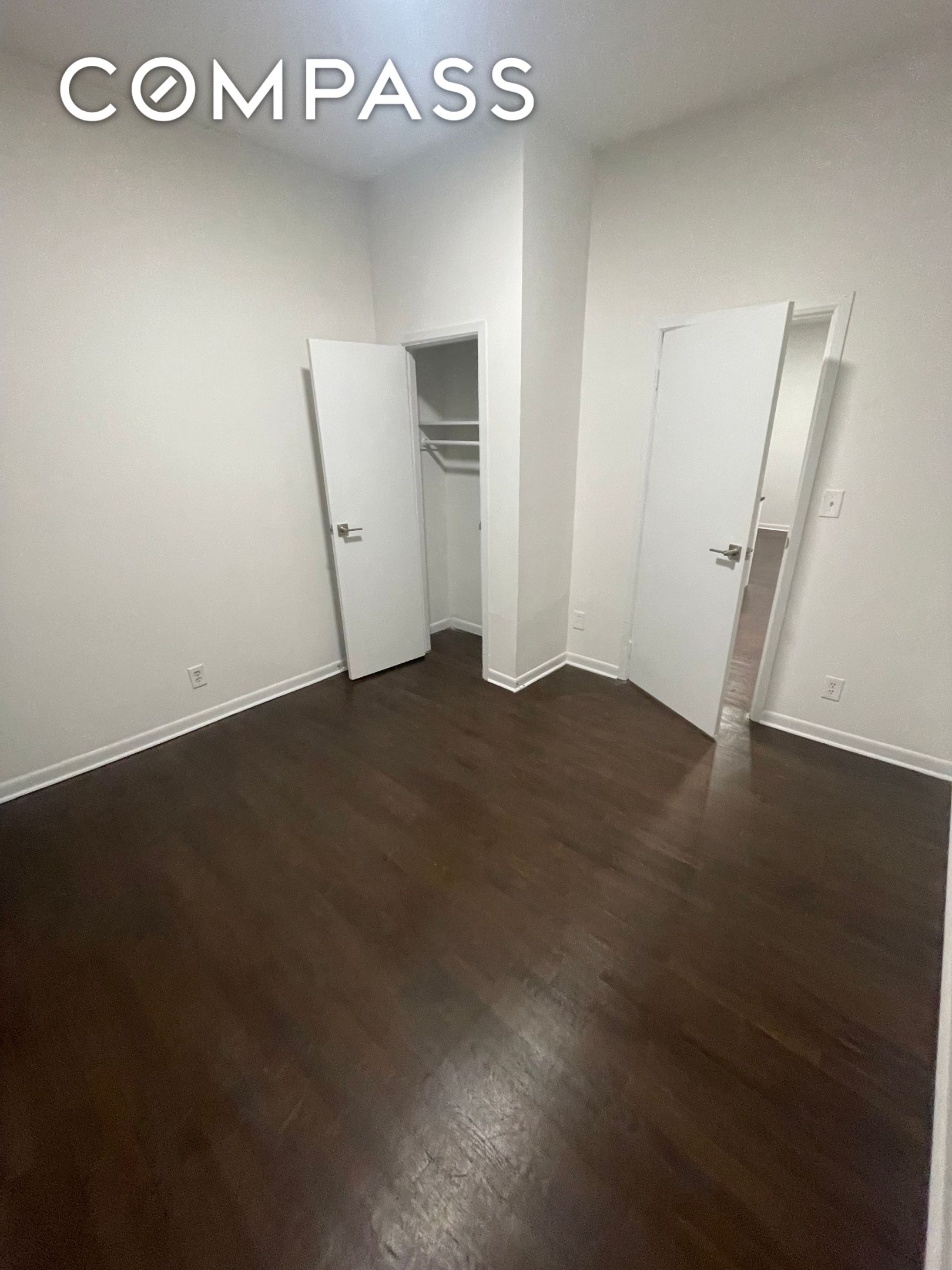 #5 photo, New York City, 맨해튼 East Village , NY 10003