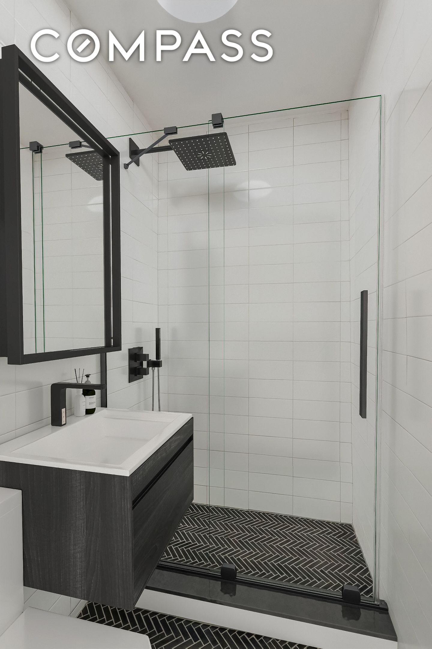 #4 photo, New York City, Манхэттен ‖ East Village , NY 10009