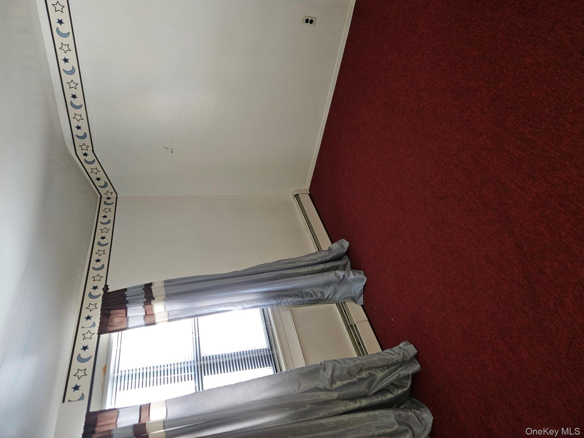 #12 photo, 119-31 Guy R Brewer Boulevard, קווינס Jamaica , NY 11434